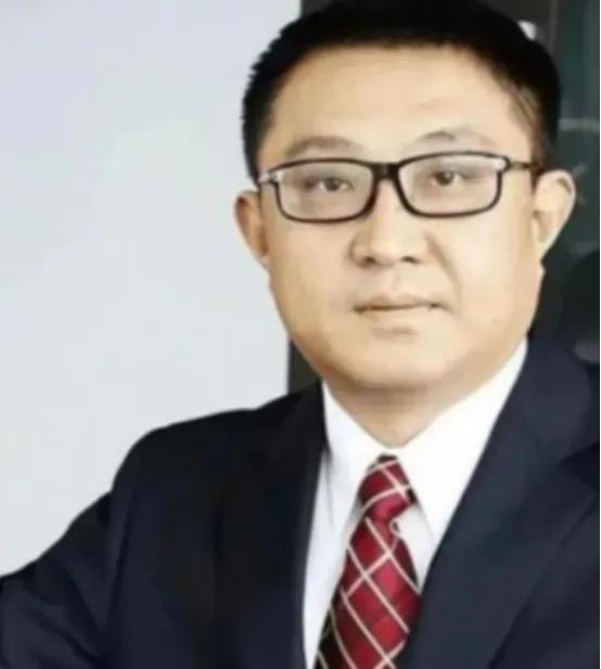 2020年，“核酸大王”张核子在三年疫情期间趁机牟取“国难财”，通过核酸造假害了