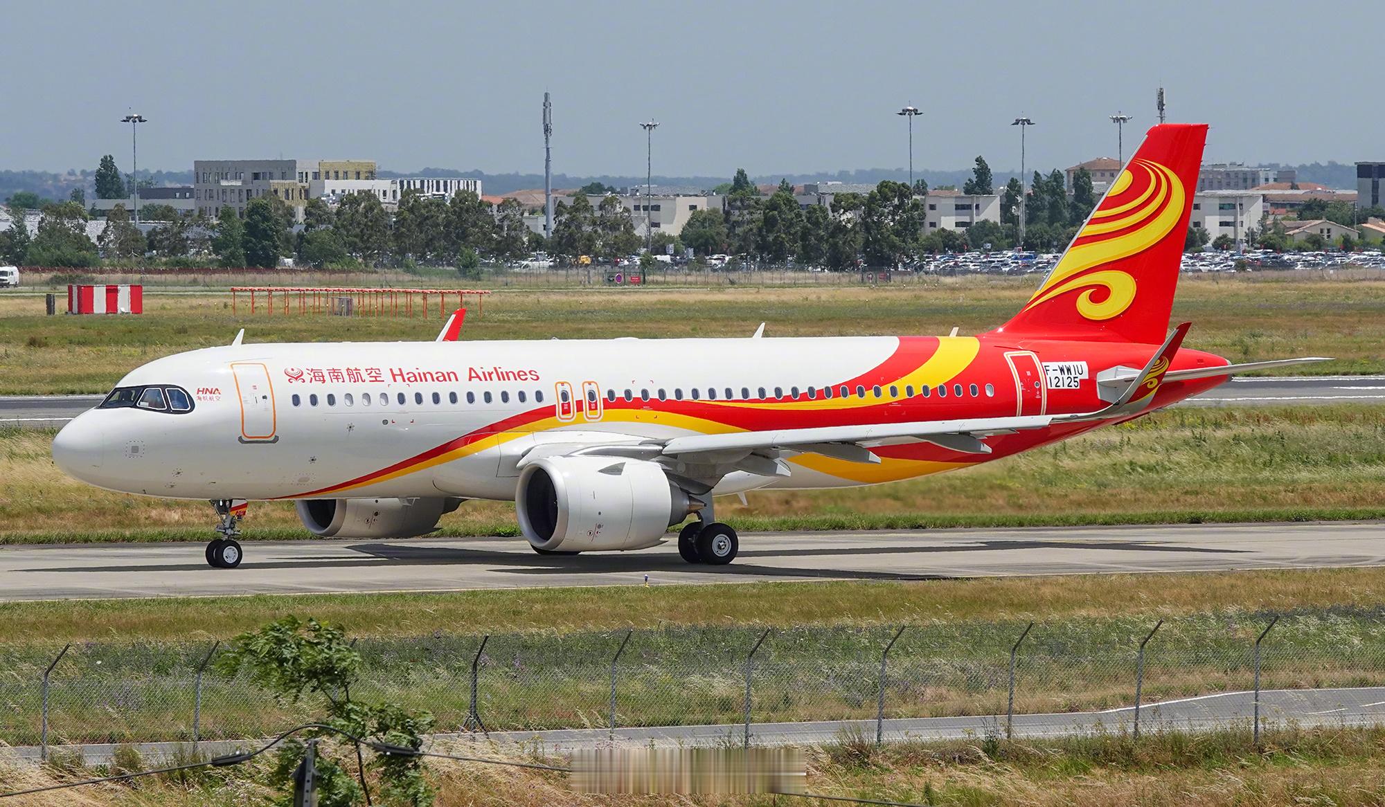 【国内小“墨镜侠”+1 海航首架A320neo】海南航空首架A320neo完成总