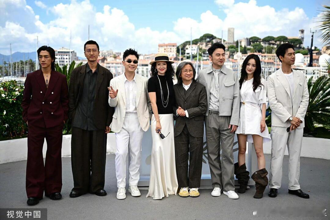刘亦菲 杨幂生图仪态 ​​​