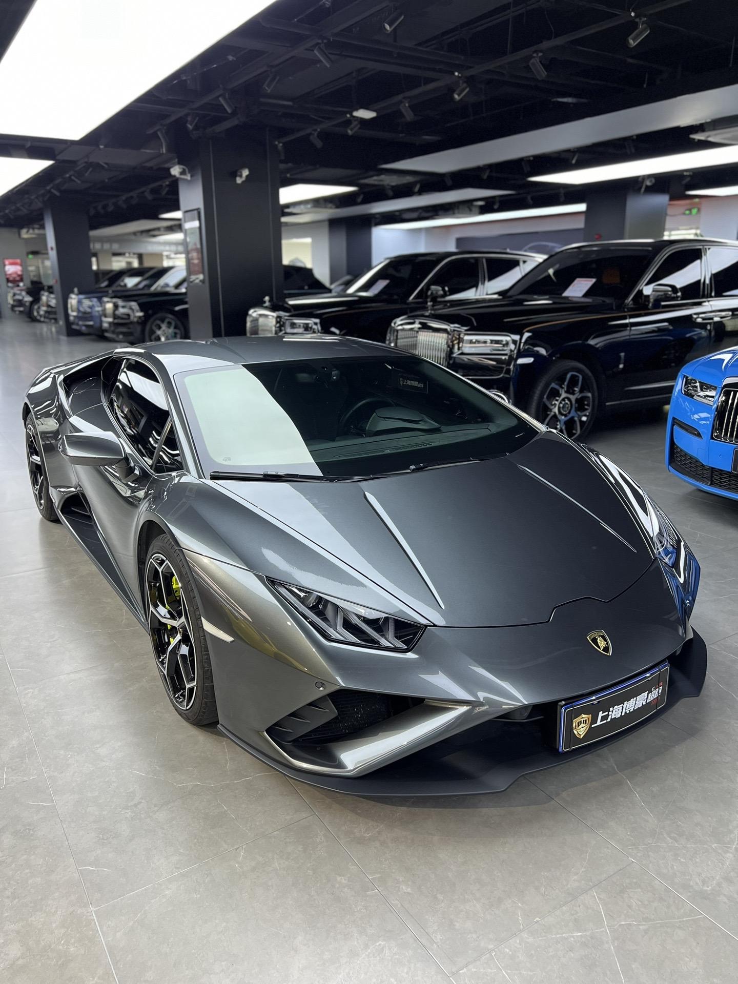 是不是这个价位段的性价比之王。21年一万多公里兰博基尼EVO 灰外黑内...