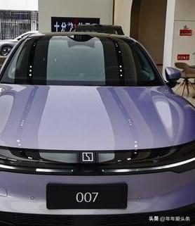 现在的造车工艺，20万左右的车底子都不会差，关键是要透过现象看本质。
 
试驾的