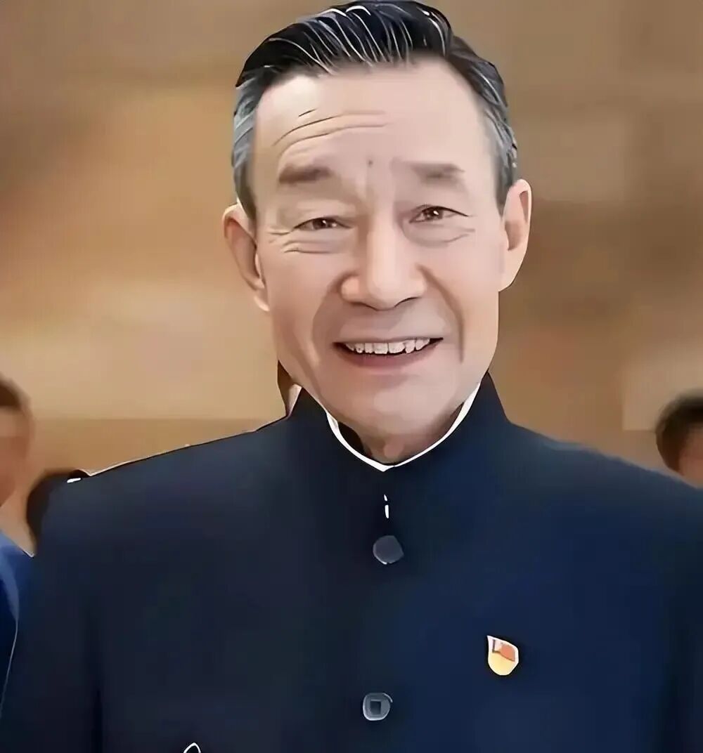 一段无声演绎，看哭众网友！演员李雪健，已经听不见也说不了话，因放疗造成后遗症！