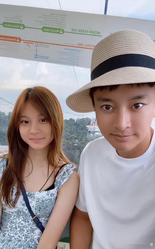贾乃亮离婚后会一起管孩子贾乃亮和李小璐离婚后没撕逼，转头组了个"育儿合伙人"——