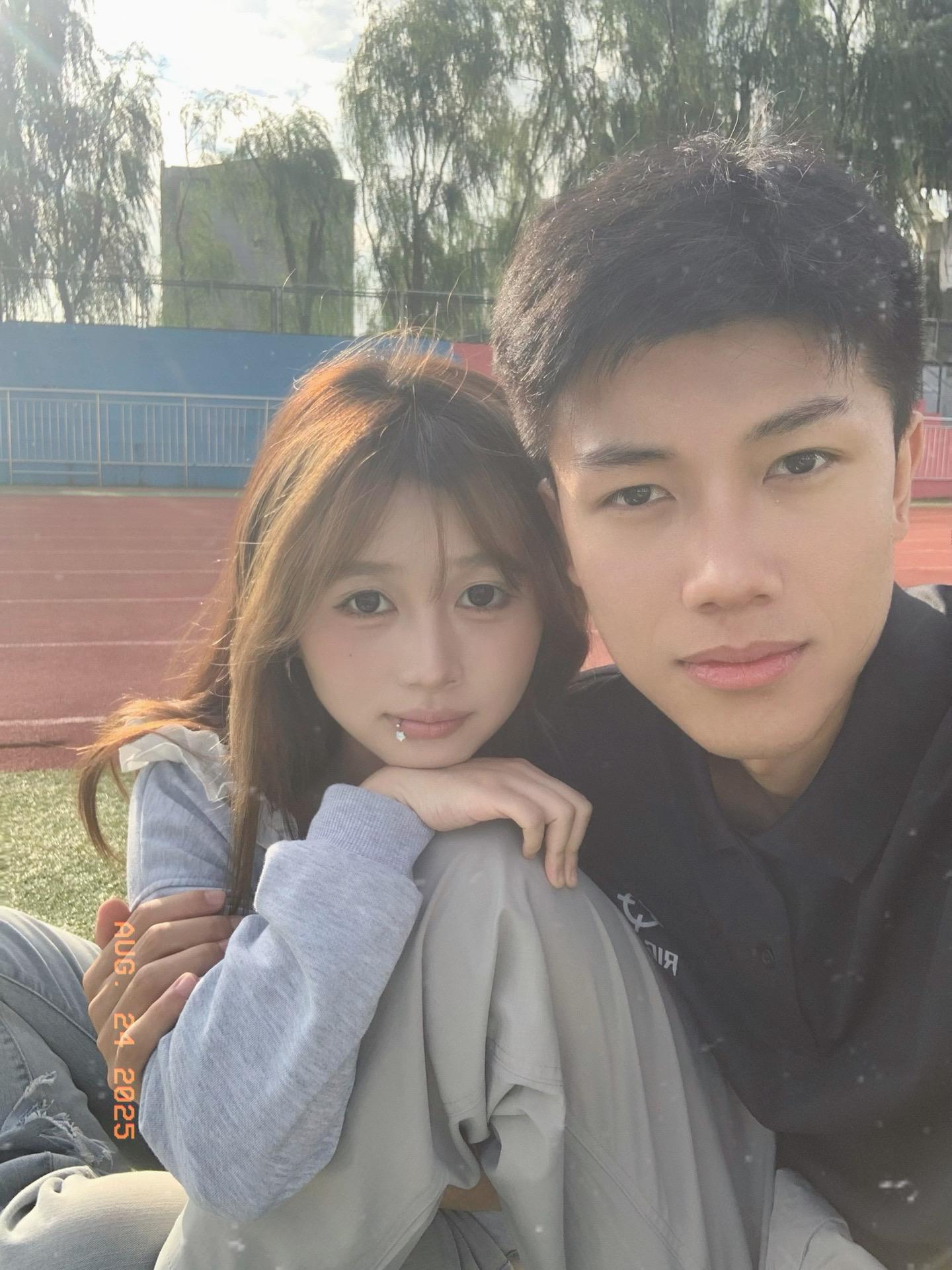 平淡的陪伴就是我眼中的惊天动地