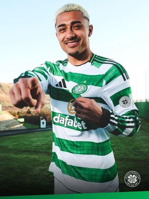 些路迪官方宣布，從般尼茅夫借用24歲墨西哥球員祖利安亞勞祖（Julián Ara