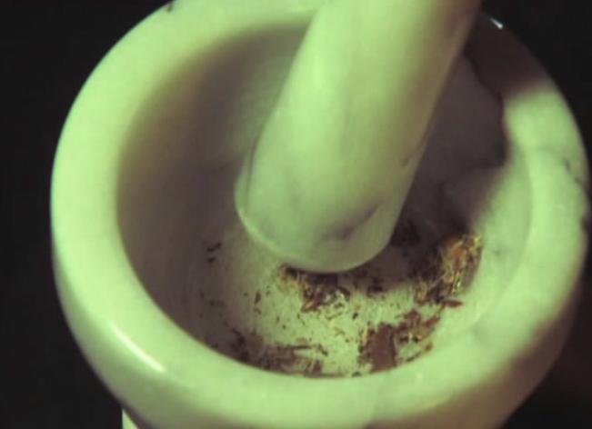 古人说的"春药"到底是什么？其实很多你身边就有。 
 
韭菜、洋葱、羊腰子，这些