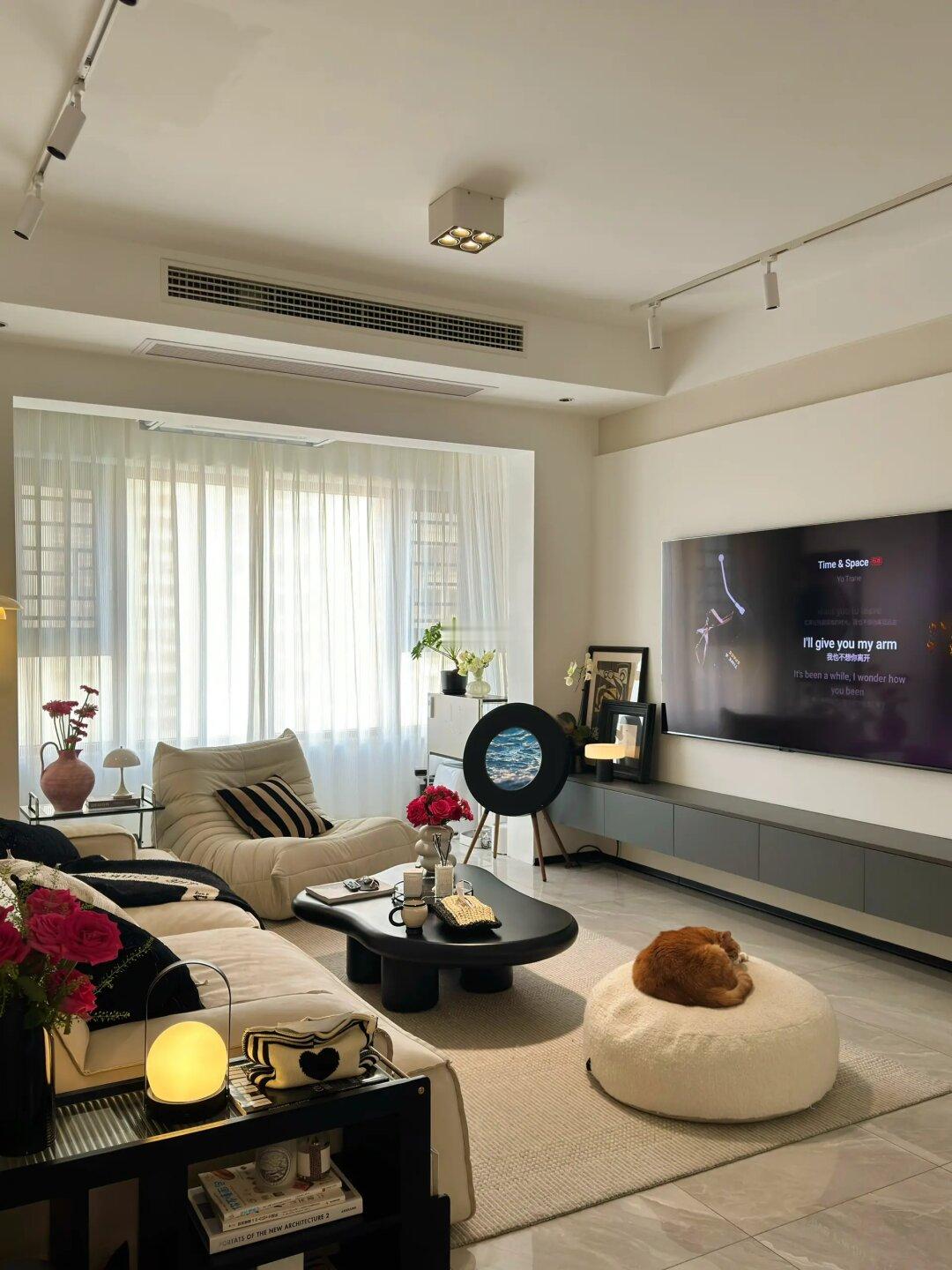 普通人的第一套房子，🏠不大还挺温馨～