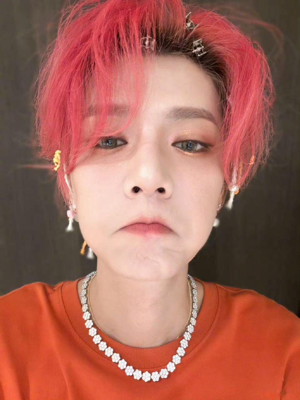 萌死我了啊啊啊啊啊啊好乖