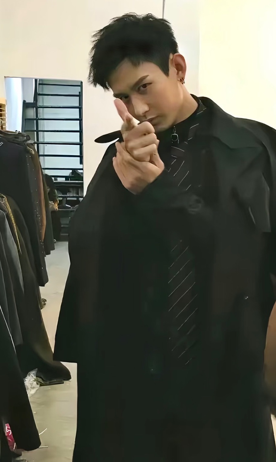 这完全林彦廷啊🥵是21岁的林Sir啊！A到我了！ 