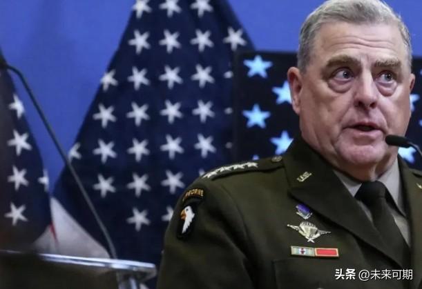 美国陆军军事专家评估中国新弹道导弹DF61和DF5C的性能，前美军四星上将马克米