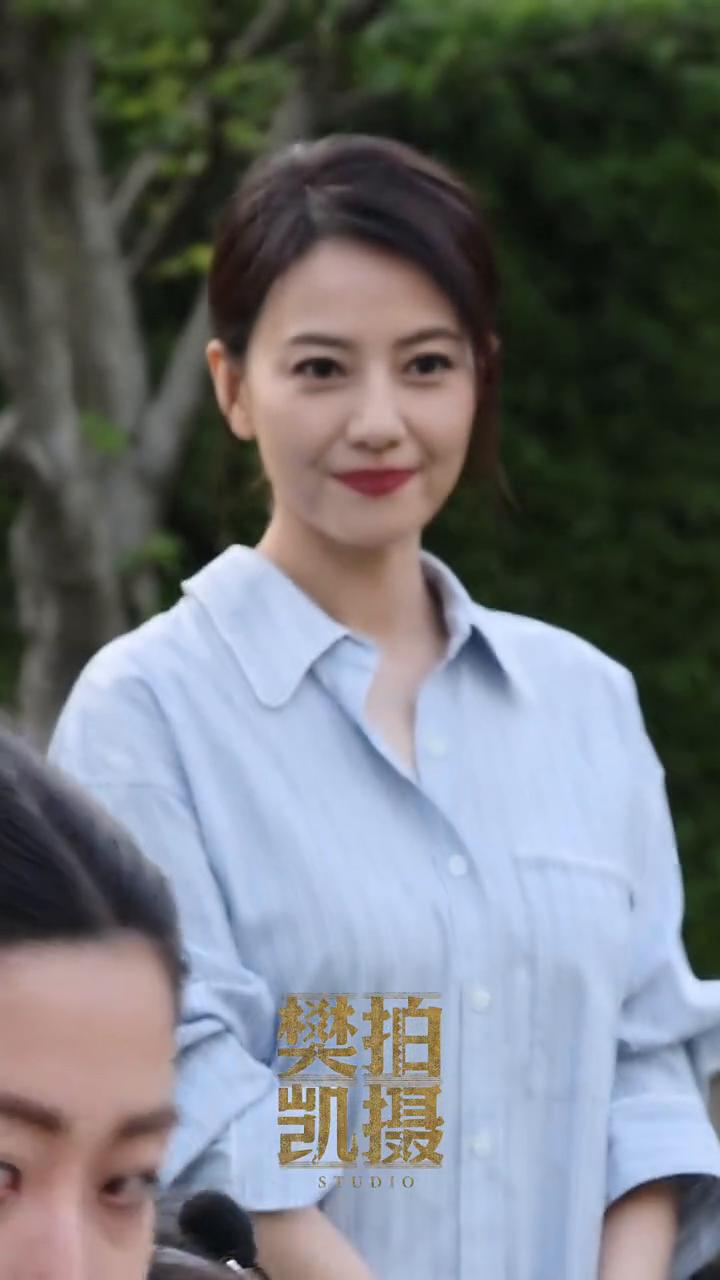 樊拍。
凯摄。