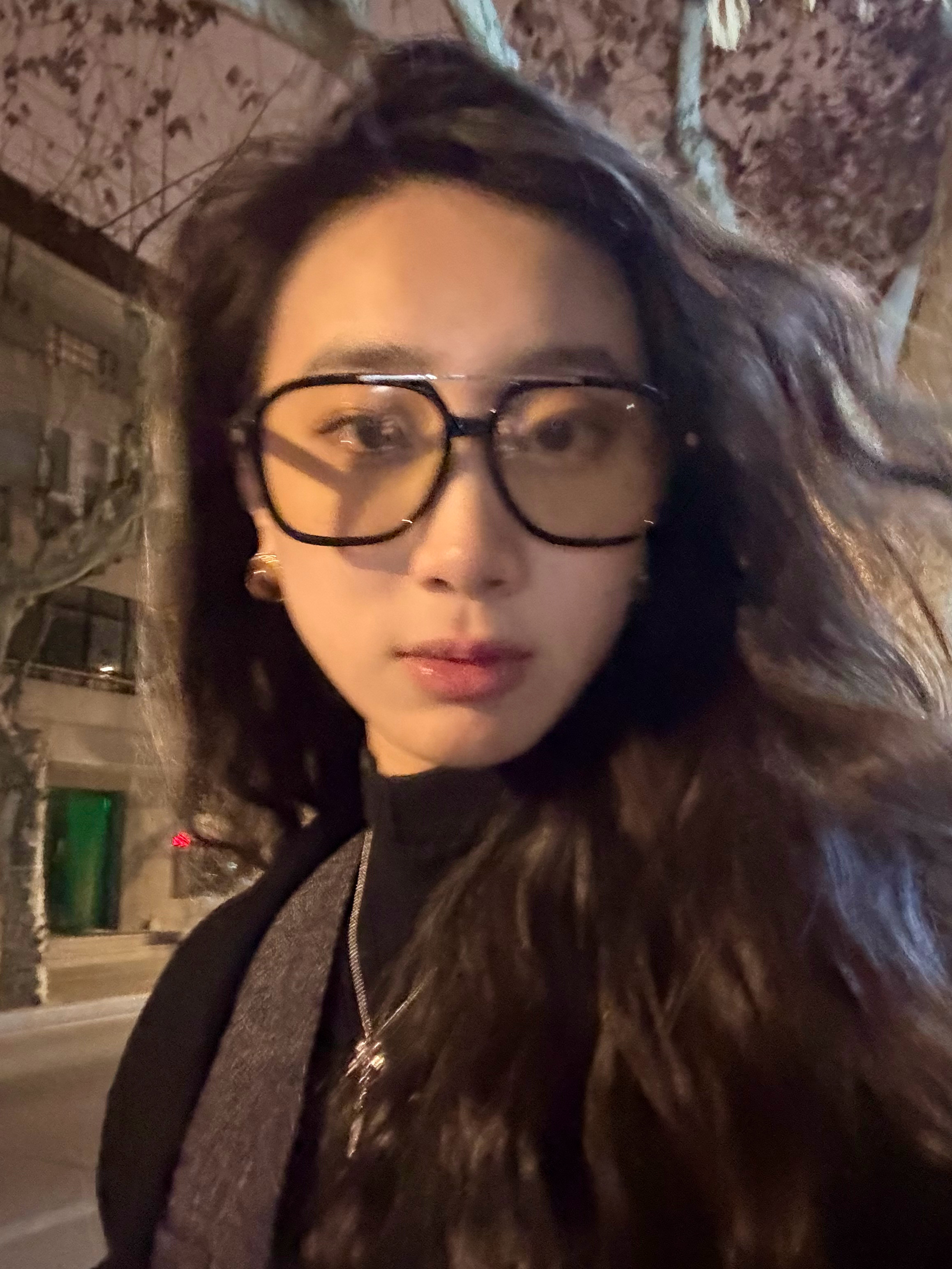 近日主题是 脱轨滑行 让生活回归生活 猛猛晒太阳🥰 