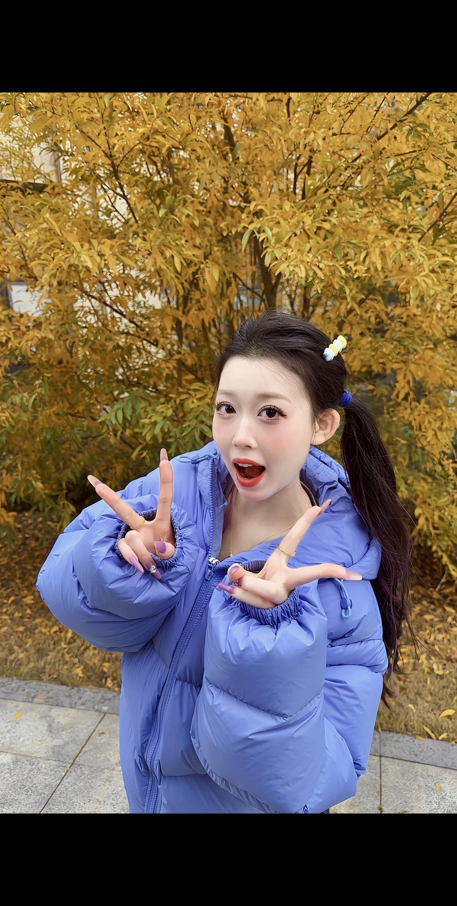 现在不装嫩等 567890 岁就来不及啦。