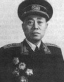 陶勇这个人有点意思。

跟他同时代的将领比，有那种开口就是家国情怀的，有沉默寡言