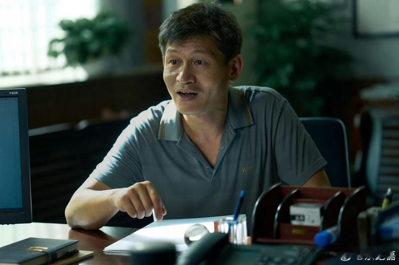 《沉默的荣耀》谷正文让人恨得牙痒痒，余皑磊在线求放过[呲牙]

谷正文这个角色不