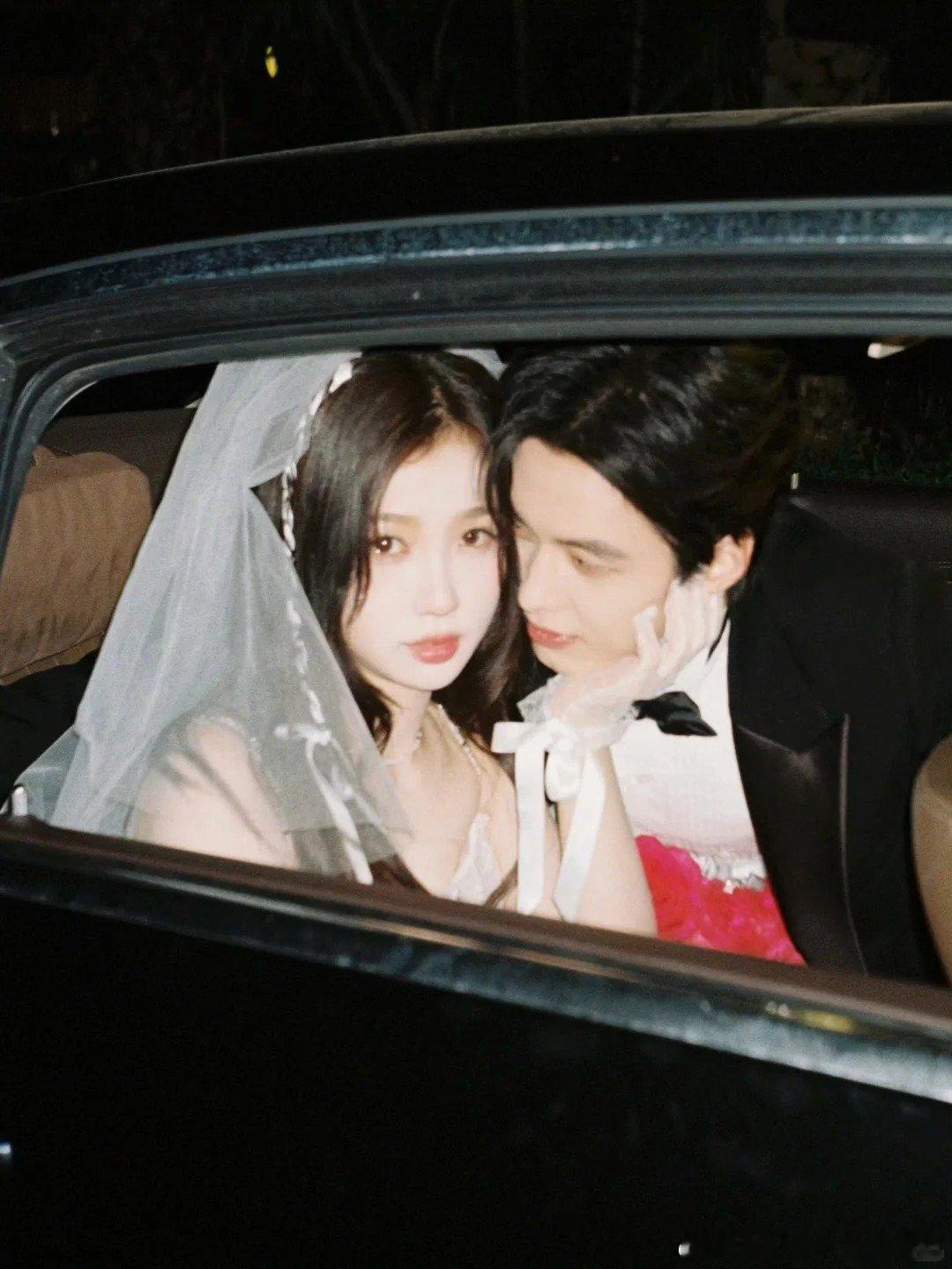 双轨偏偏你最争气全网都押双轨爆，这剧还真争气到飞起，节奏爽到飞起，海外热度杀疯，