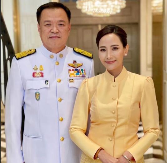 阿努延的丑陋嘴脸逐渐浮出水面，原来人家的目标并不止步于临时总理的位置，而是想做大