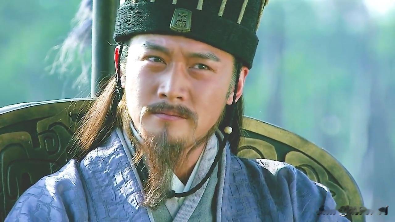 这般心怀家国、至死坚守的文人风骨，穿越千年依旧震撼人心。三国中人物 三国权谋解析