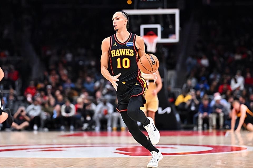 里萨谢上赛季的投篮命中率为45.8%，三分命中率为35.5%，罚球命中率为71.