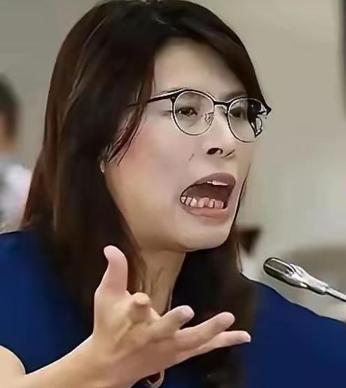 赖清德，郑丽文之流，大陆人民和中央政府的耐心是有限的，无论赖清德的否认一中，还是