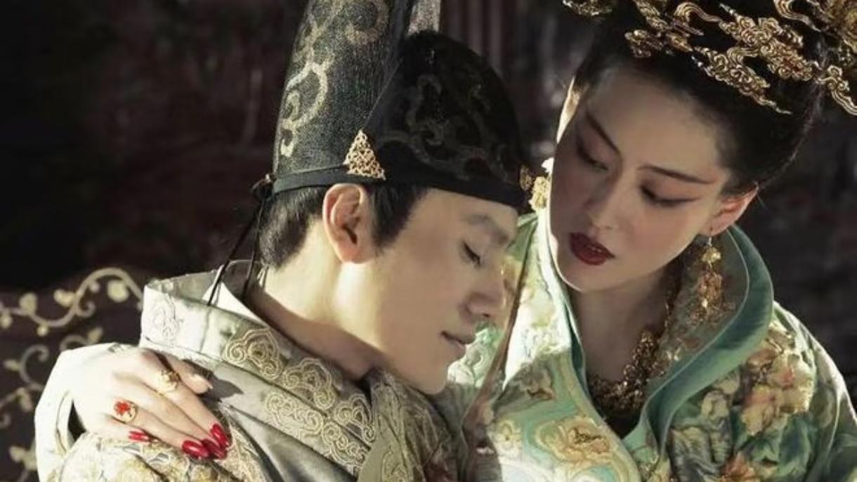 明熹宗朱由校最爱乳母做的“烹龙卵”！公元1621年，明熹宗朱由校又绝食了。

这