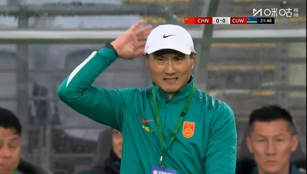 中国足球队在澳大利亚与世界杯参赛队，中北美加勒比海地区的球队，库拉索队的对抗赛结