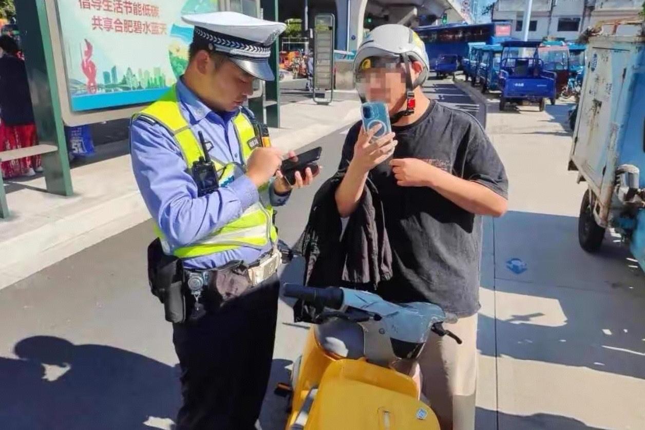 【电动车的好日子到头了】

近期，不少市民反映，电动车已经越来越不好骑了，过去那