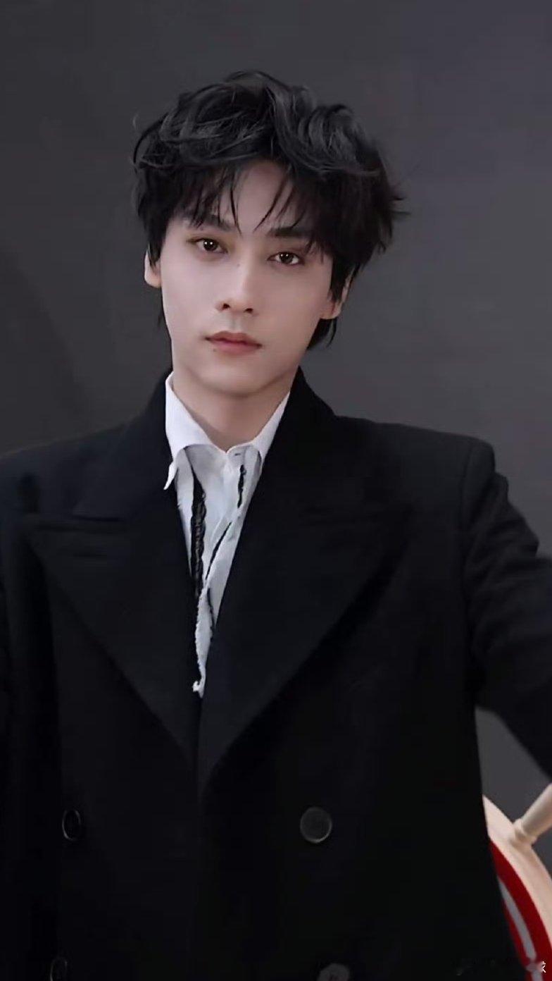 田栩宁宁波活动生图状态田栩宁巴黎欧莱雅活动状态田栩宁亮相宁波巴黎欧莱雅线下活动，