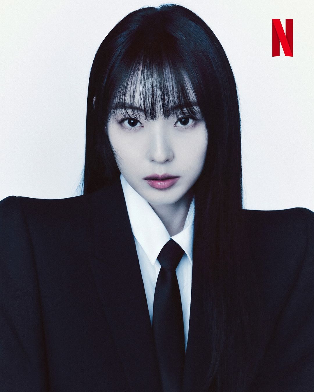 Netflix剧集《寄生兽：灰色部队》主演全昭霓、具教焕、李贞贤写真大片📷《#