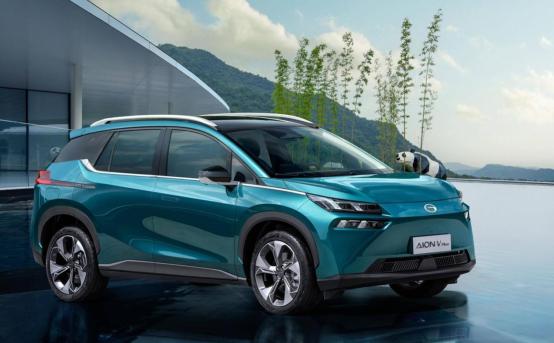 把电影院搬进车，智能保姆SUV AION V Plus就是这么牛，让大家随时享受