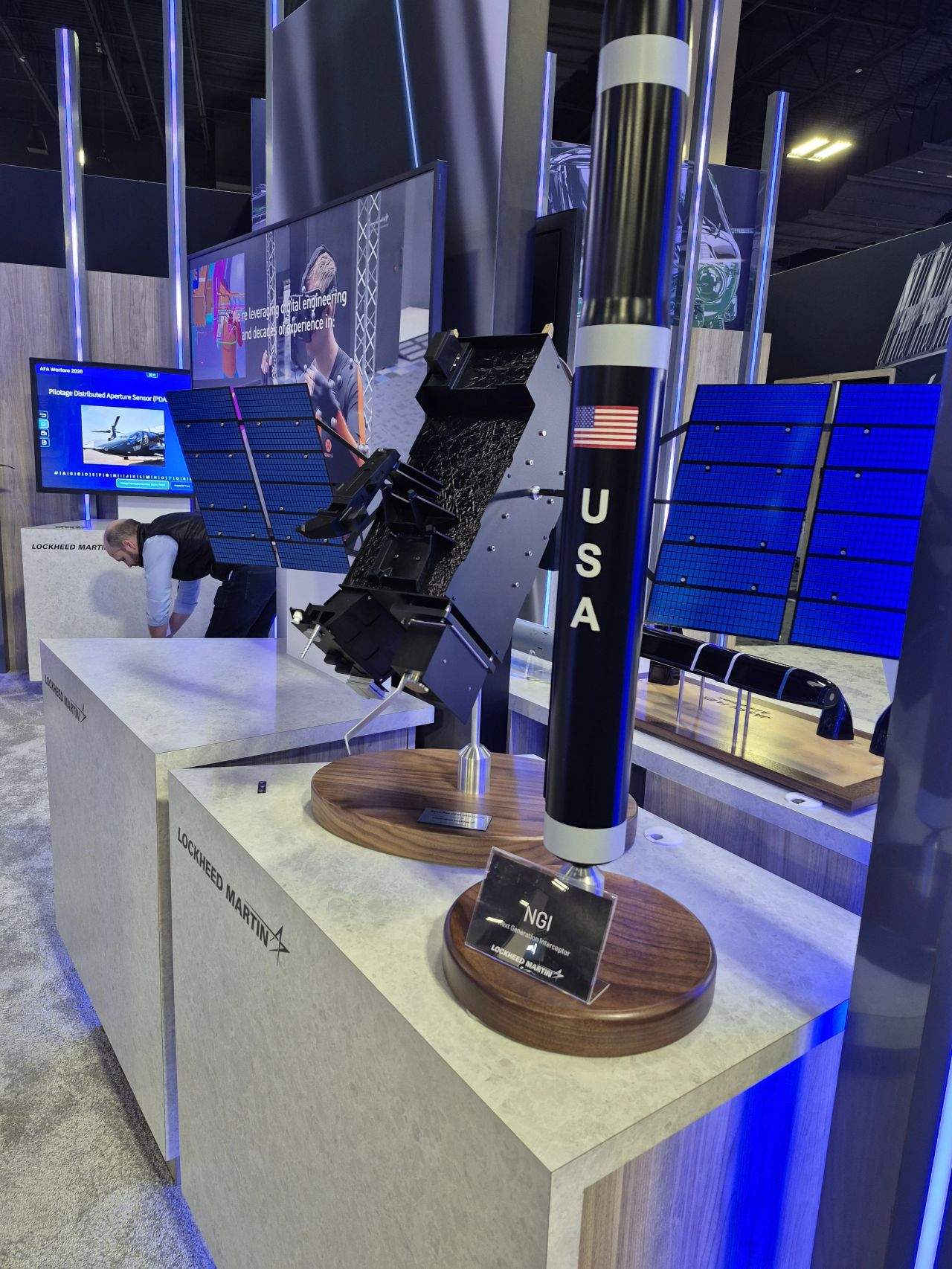 【图1】洛马的“下一代地基拦截弹”(NGI)新模型，看起来相比【图2】之前的版本