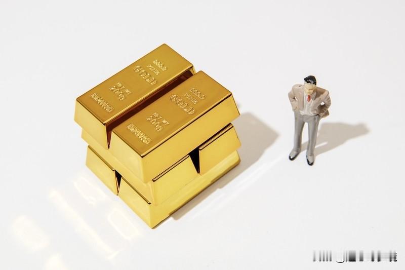 男子偷发小100克黄金淡定陪同报警 最近看到两起男子偷发小黄金还淡定陪同报警的事