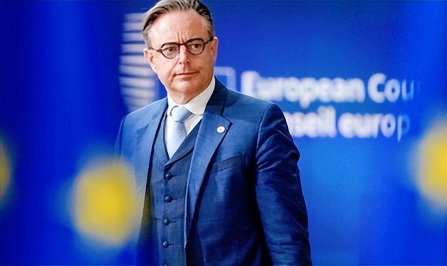 欧洲那边彻底不装了！比利时首相德韦弗说的毫不客气，咱们欧盟根本没本事逼俄罗斯服软