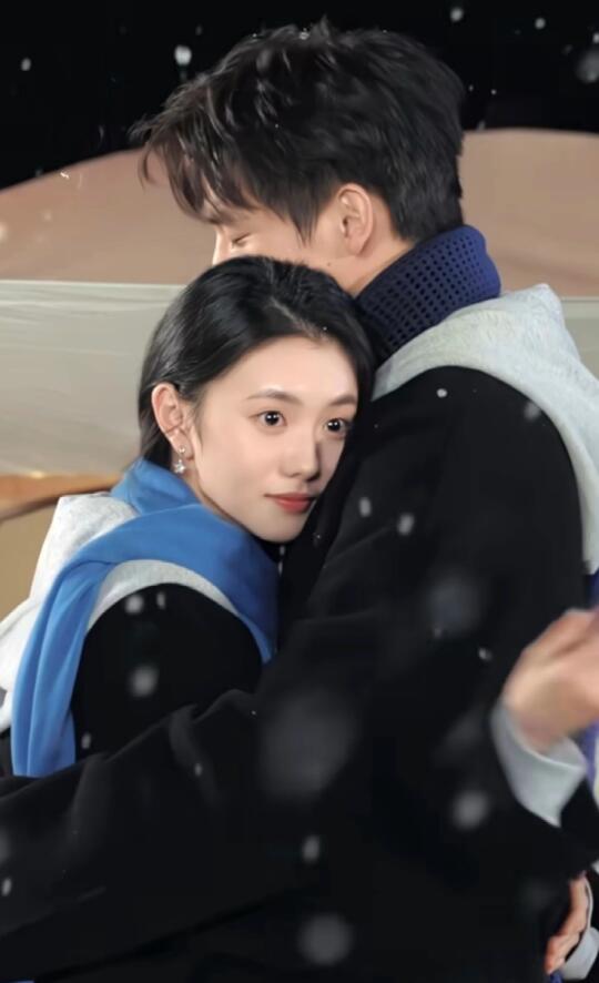 甜甜的恋爱我先磕上了🥰🥰🥰