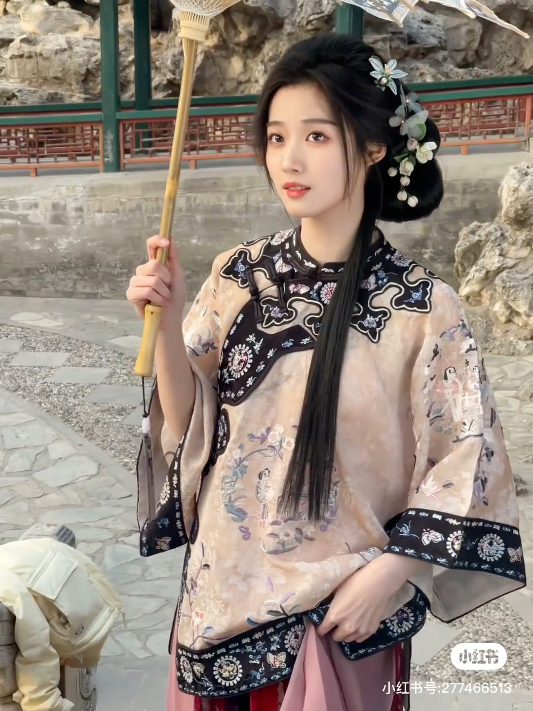 卢昱晓  🌷卢昱晓五福临门🌷卢昱晓康宁“你像是我迷茫的青春中唯一的信号灯” 