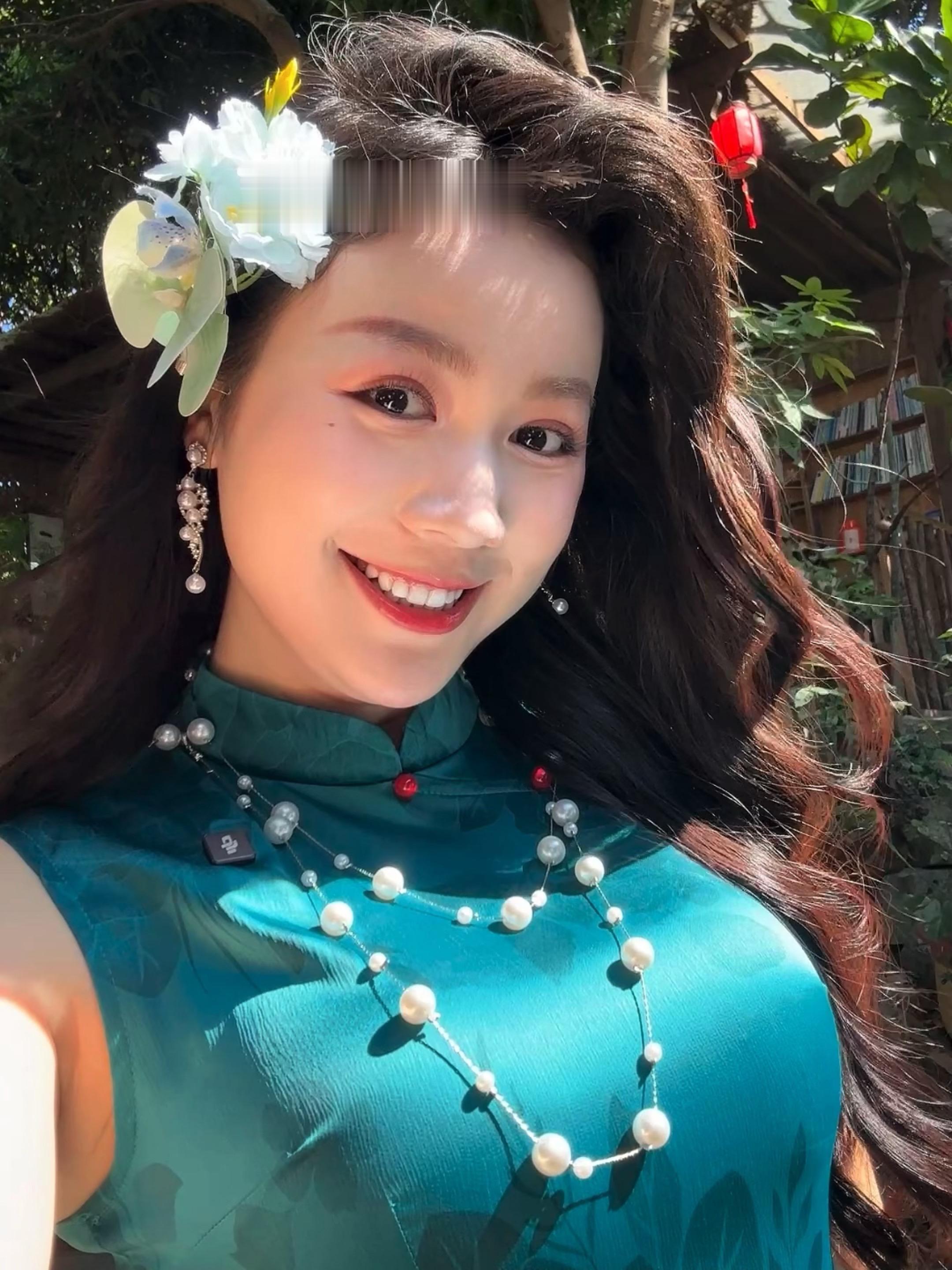 物质的女人风声水起 追爱的女人一事无成