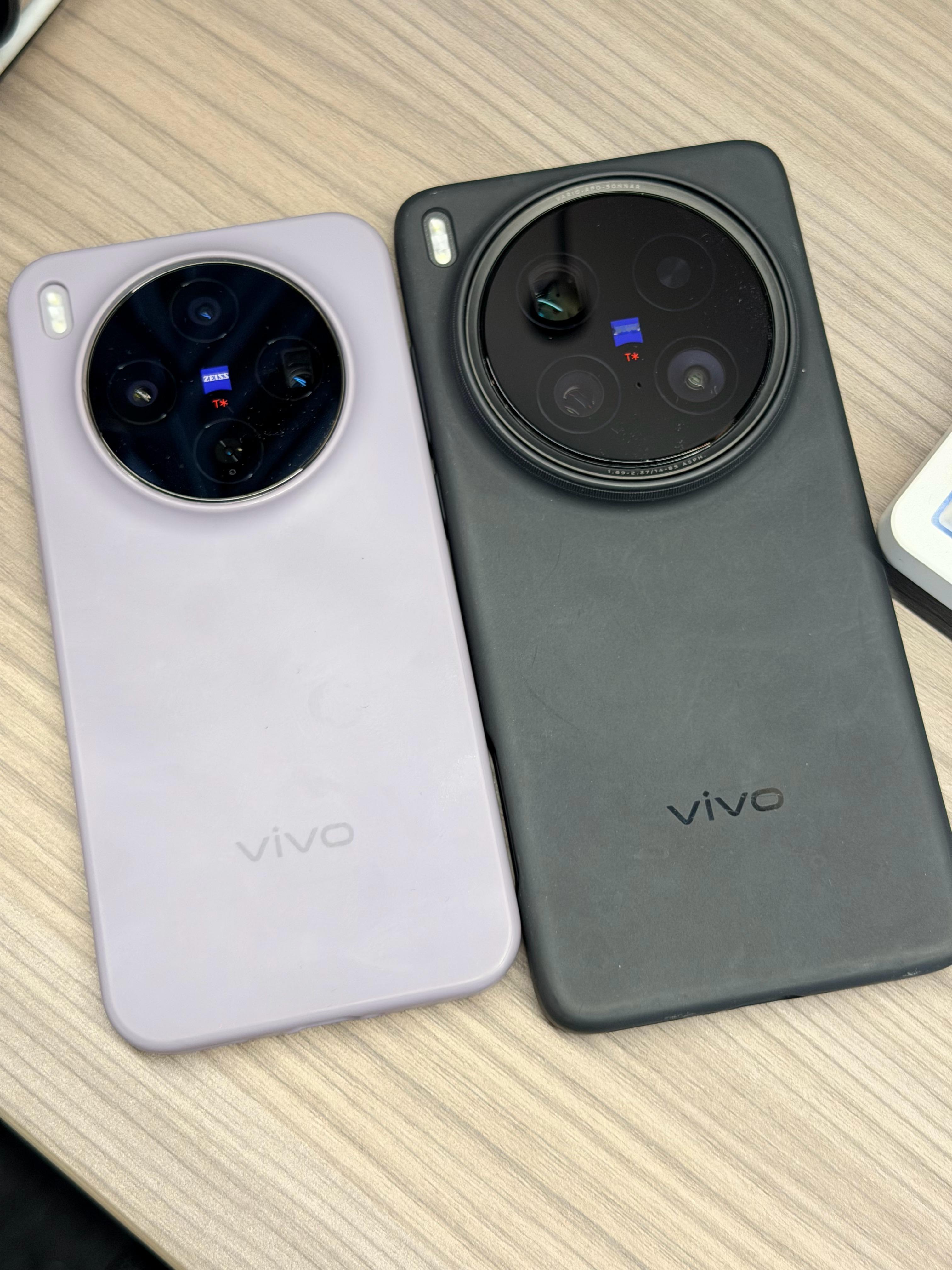 买手机选中端机还是上代旗舰 法拉利老了也是法拉利，上一代旗舰也总是旗舰。各有优势