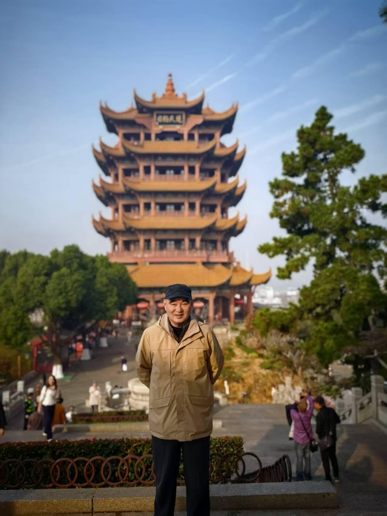 明天武汉三镇迎战北京国安的首场遭遇战，是检验莫拉执教成色的试金石

     明