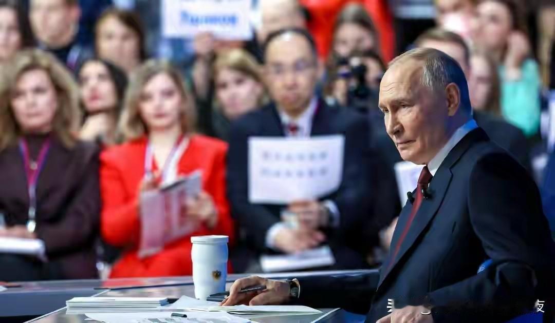 欧盟巨债压顶，普京霸气喊话：欧洲愿联俄抗美，区区美国何足担忧