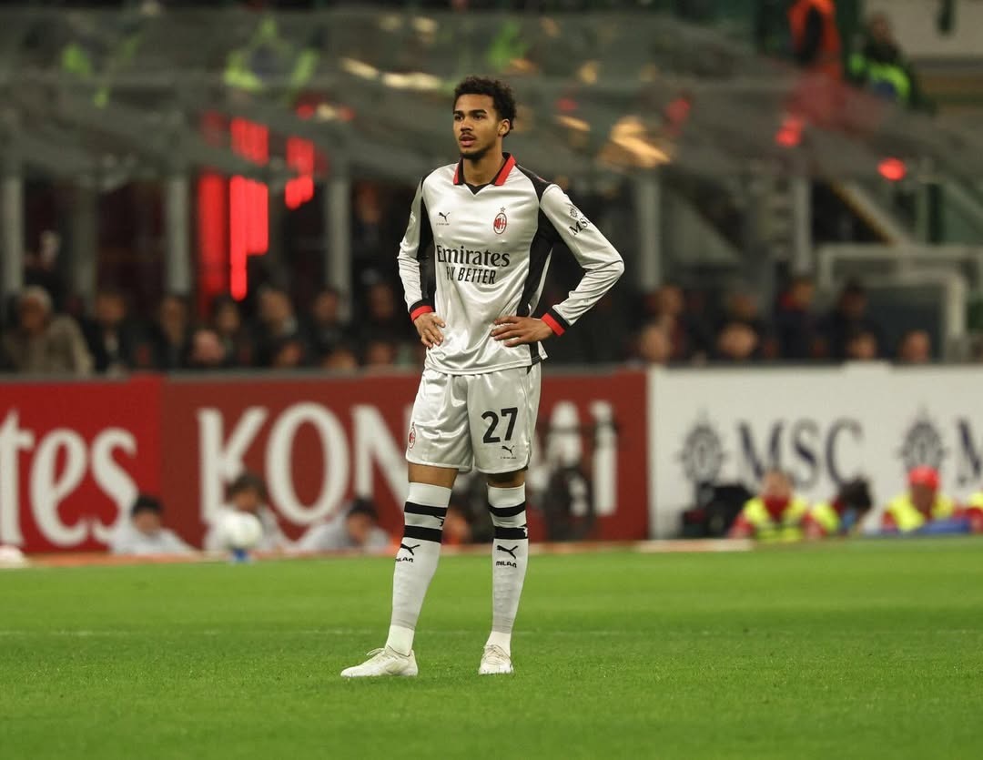 奥多古这个身材比例真棒啊AC米兰