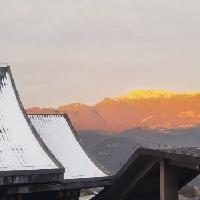 我的今日状态：😁轻松愉快
我这里的天气：☀️晴天