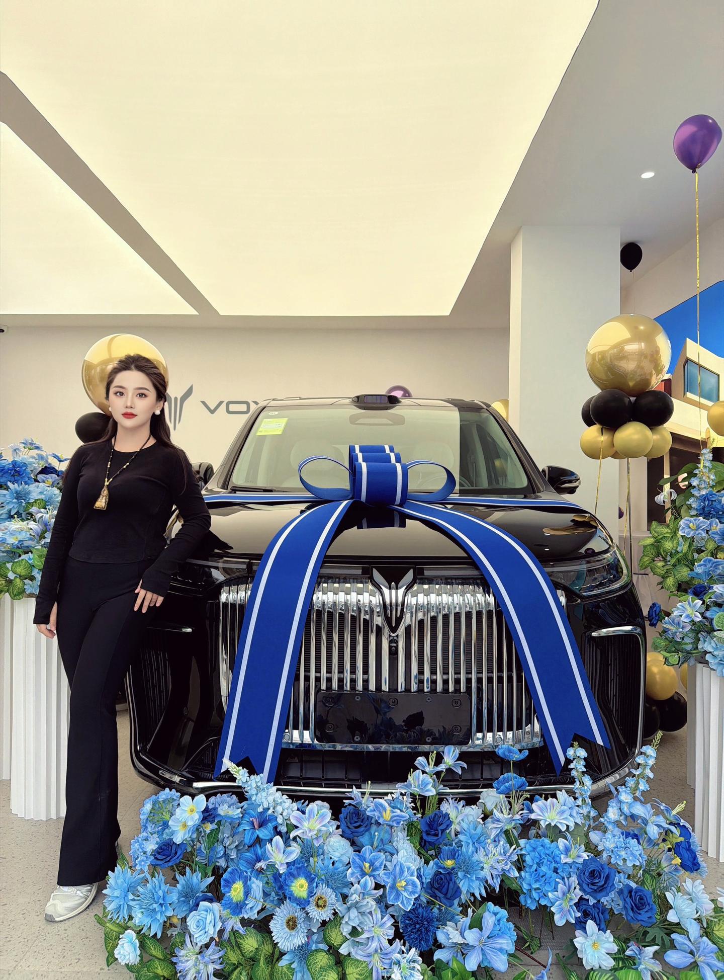 岚图梦想家四驱尊贵乾坤版PHEV 第一辆车是刚需 第二辆一定是热爱 父...