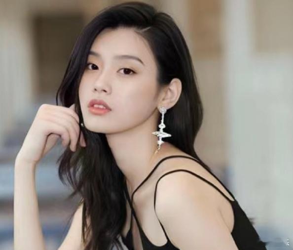 刘大锤说奚梦瑶百亿身家 刘大锤说奚梦瑶百亿身家：“嫁入豪门就能躺平有钱花？做梦吧