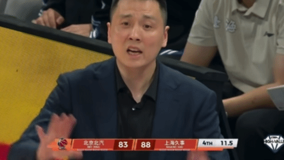 19连胜的上海男篮提前锁定常规赛冠军，上一次他们拿到常规赛冠军，可是要追溯到姚明