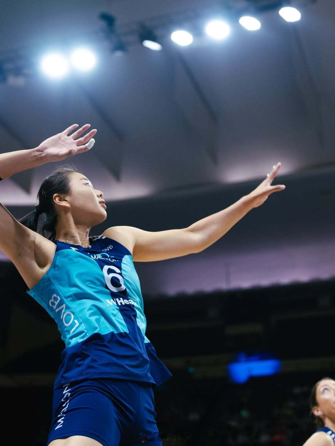 美国LOVB麦迪逊队祝福龚翔宇 生日快乐！ 