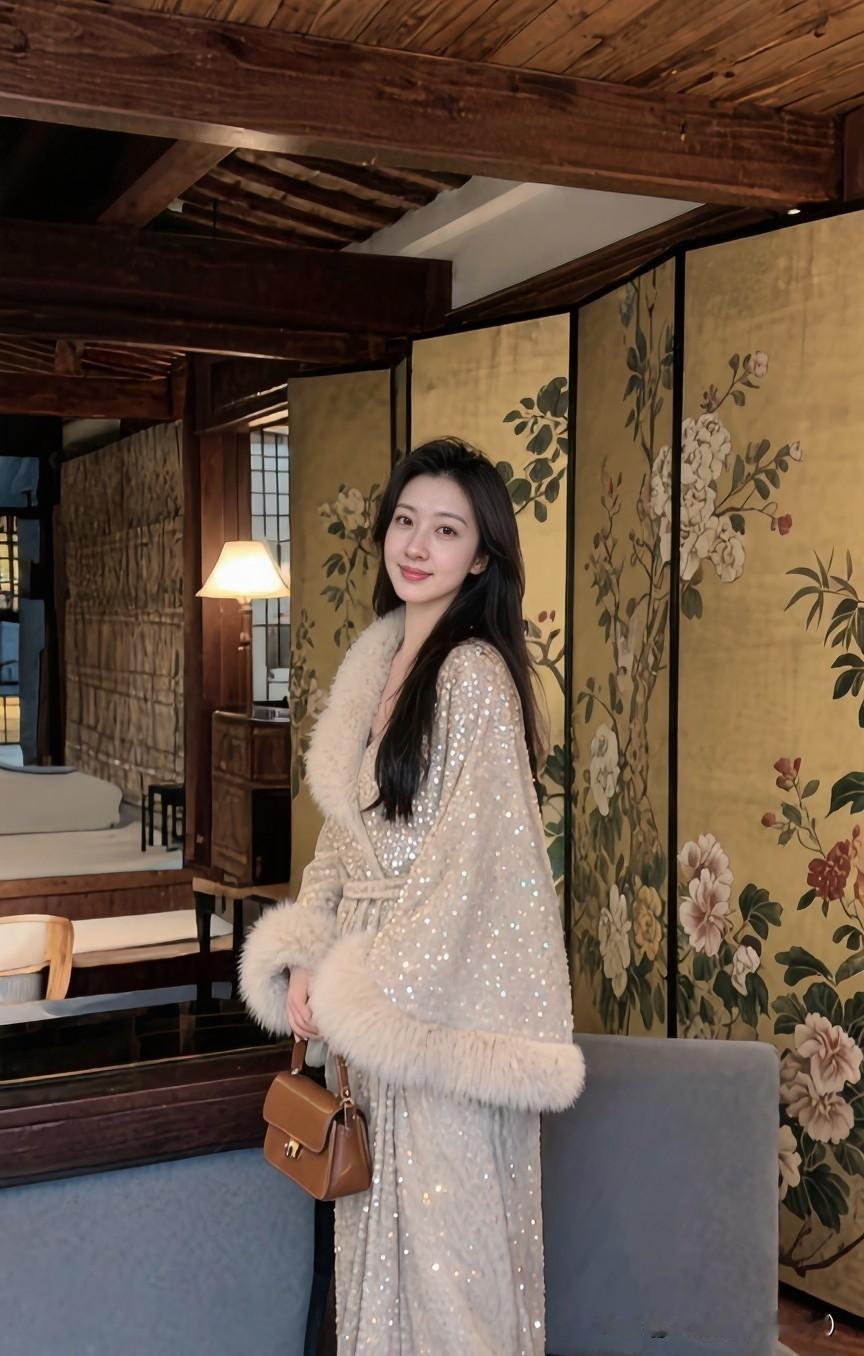 幸福感与金钱的关系，
并非简单的正比。
金钱能解决物质需求，
带来安全感，
但过