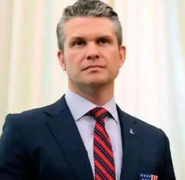 太敢了！美防长身边人暗戳戳搞事情，开战前急着抄底军工赚战争钱，3月30日英国《金