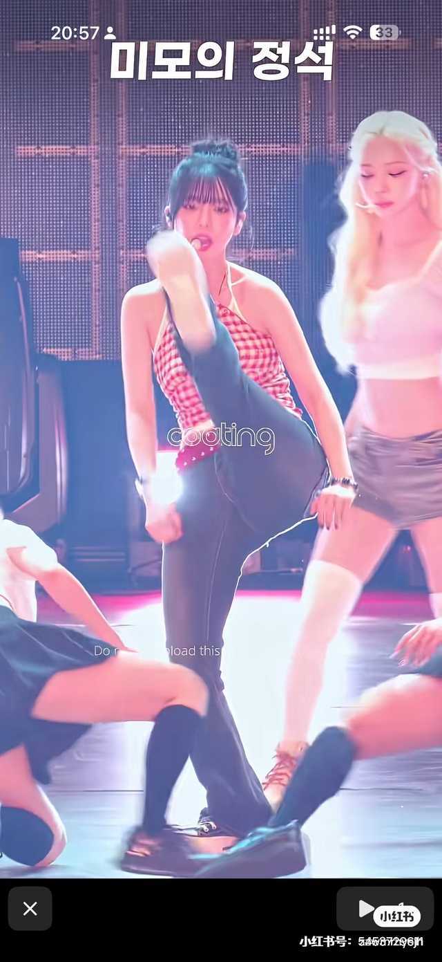 老娘一脚踹开你的白幼瘦 ​​​