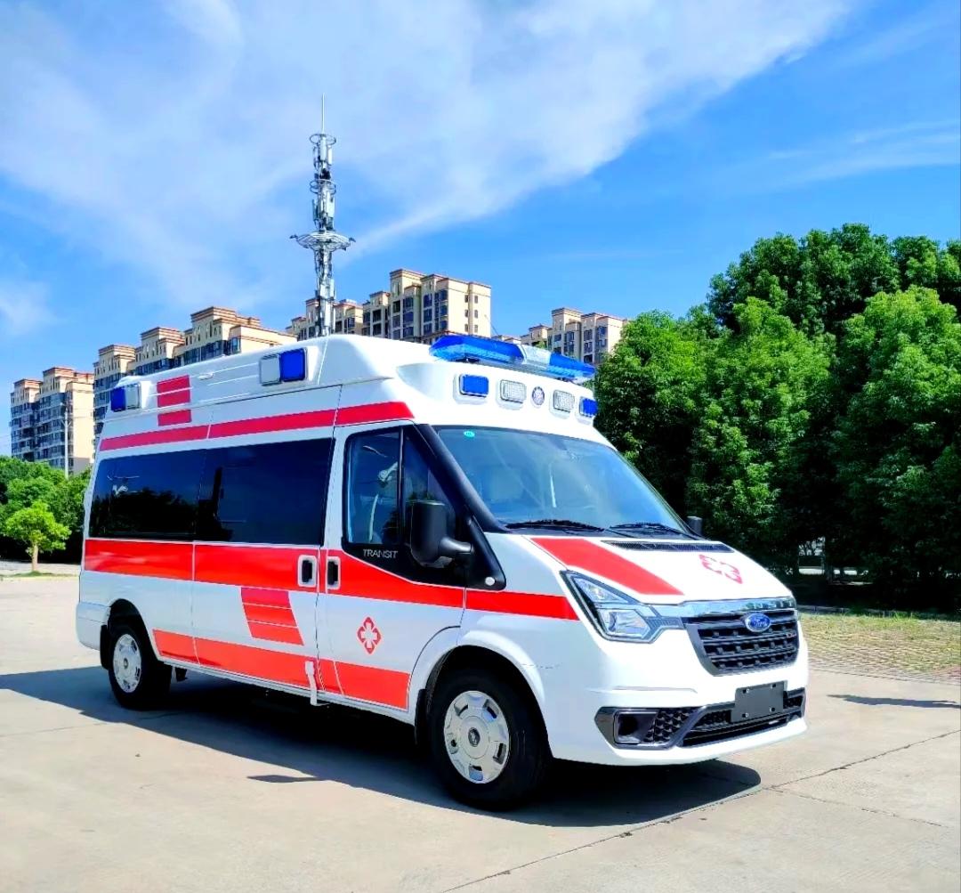 近日，甘肃一名75岁老人被判“脑死亡” ，仨子女不放弃，毅然包下救护车 ，历经1