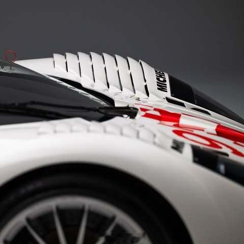 ClassicCarsMcLarenGTR